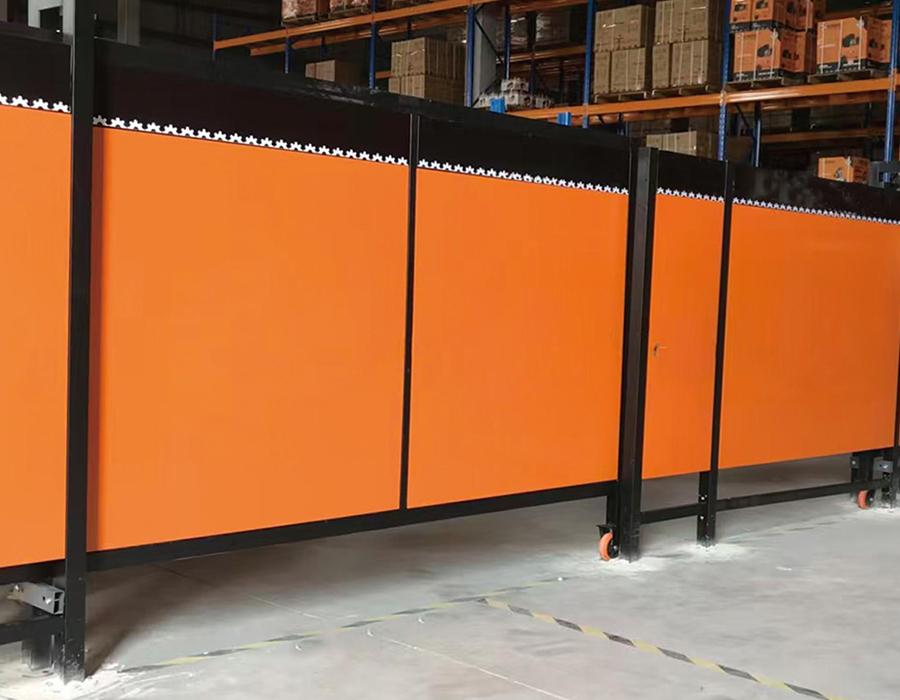 Rafturi pentru materiale de atelier industrial